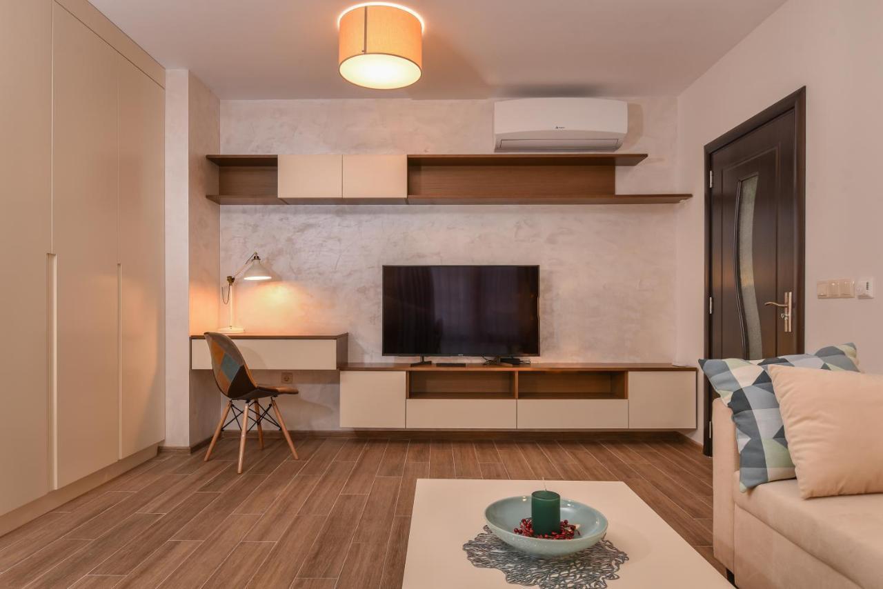 The Grunge Spot - Charming New 1-Bedroom By Flat Mаnager Sofia Extérieur photo